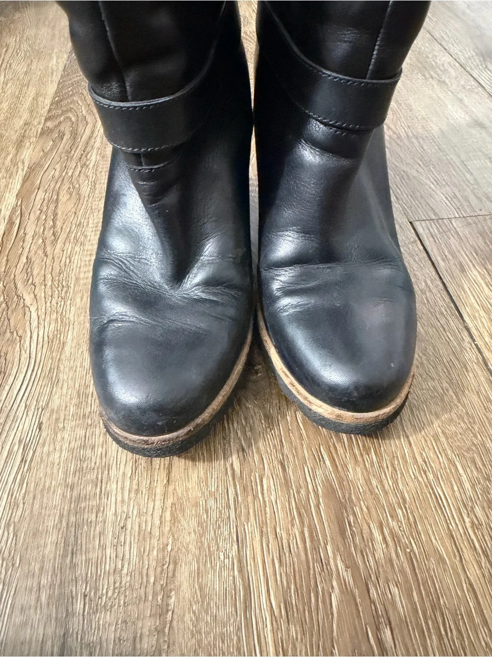 UGG Ellecia Ankle Booties Black Leather Size (7.5US)